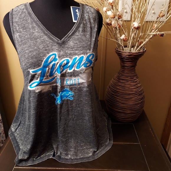 NFL Tops - 😊 4 for $20 Sale!  Detroit Lions NFL Teen Apparel